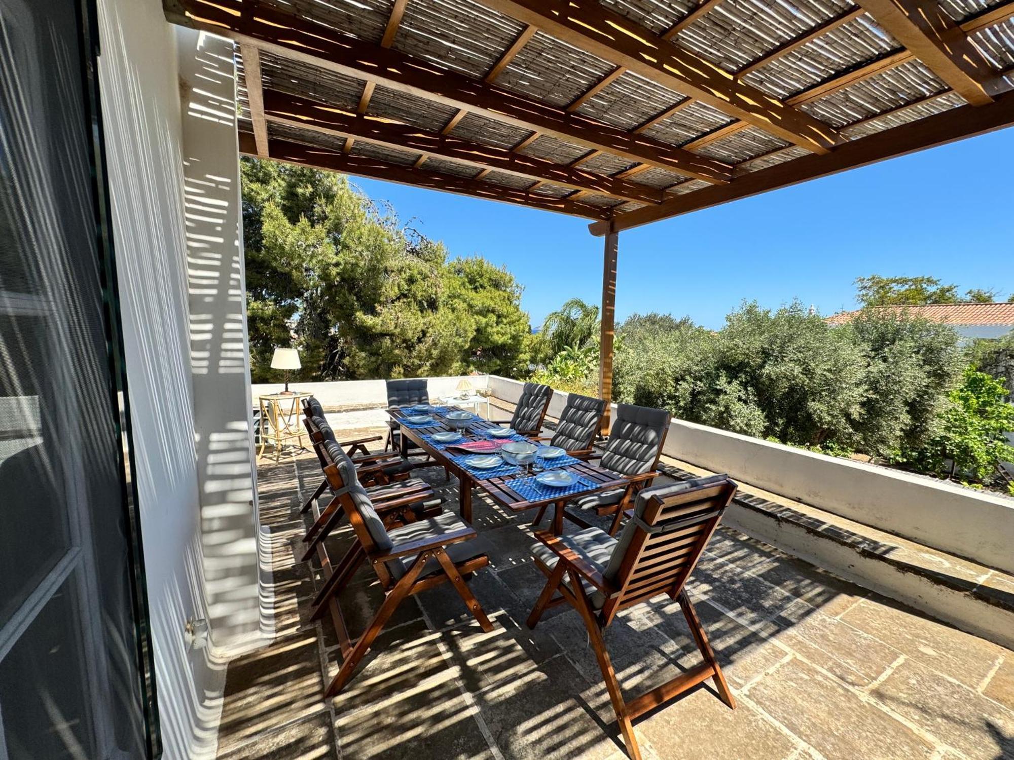 Two Olive Trees Casa de hóspedes Spétses Exterior foto