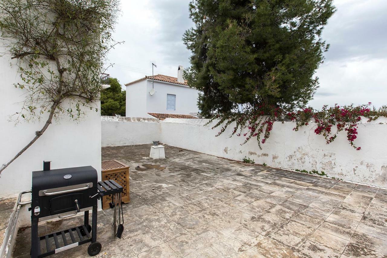 Two Olive Trees Casa de hóspedes Spétses Exterior foto